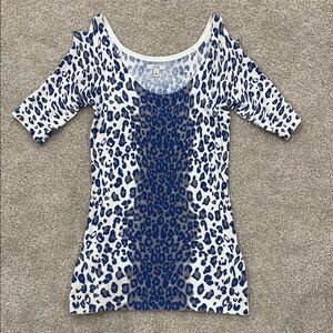 Cache Blue and White Leopard Print Women's Top